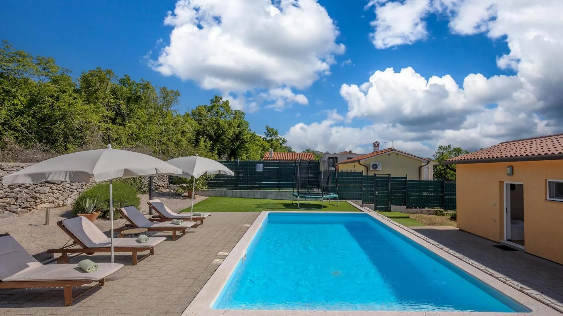 לאבין Holiday Home Aurea - Happy Rentals 0*,  קרואטיה